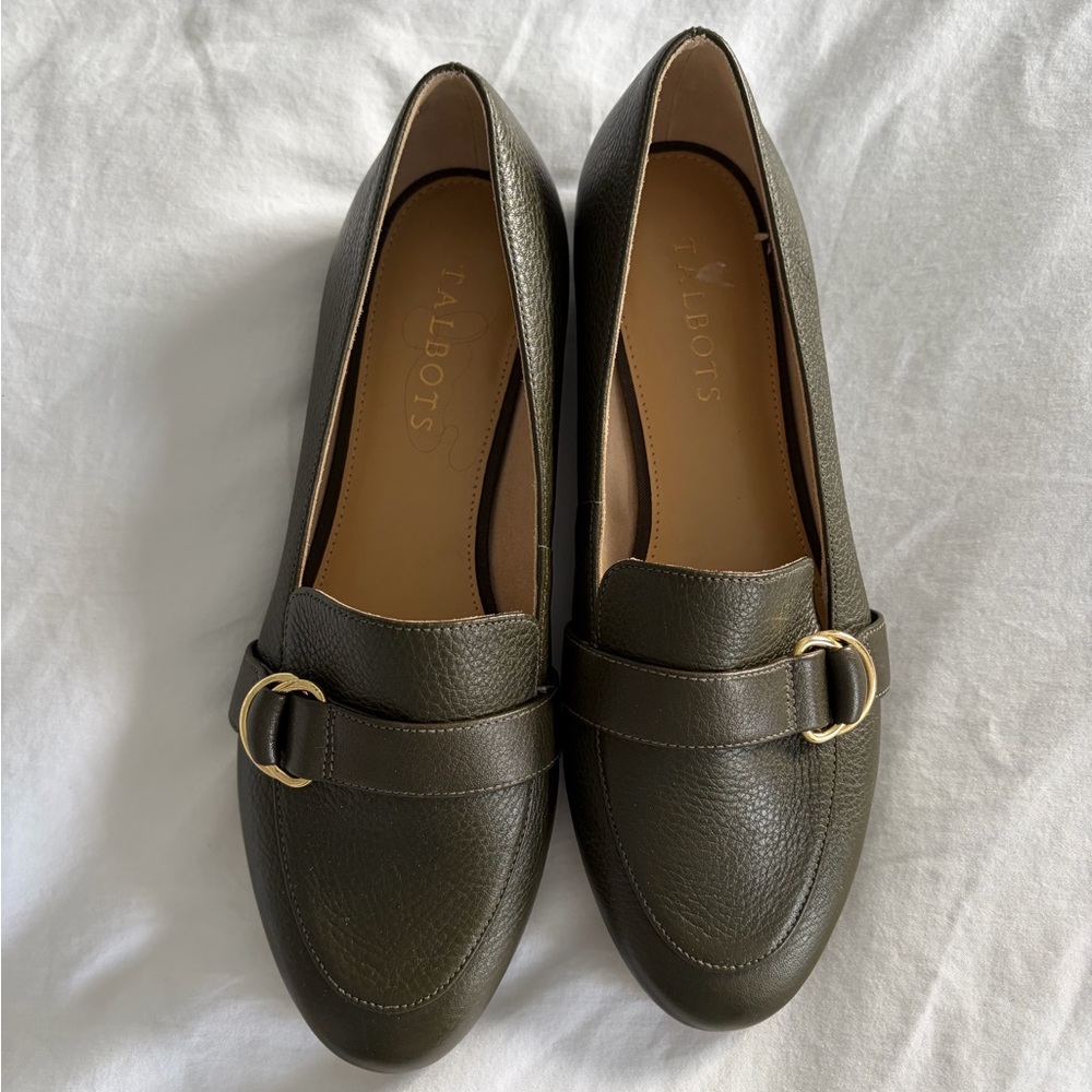Talbots Women's Dark Green Leather Loafers with Gold Buckle, Size 8.5